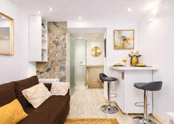 La Petite Maison Stylish By Homeful Homes * Lisbon